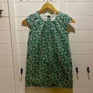 Green floral long cap sleeved dress. Size 6x .